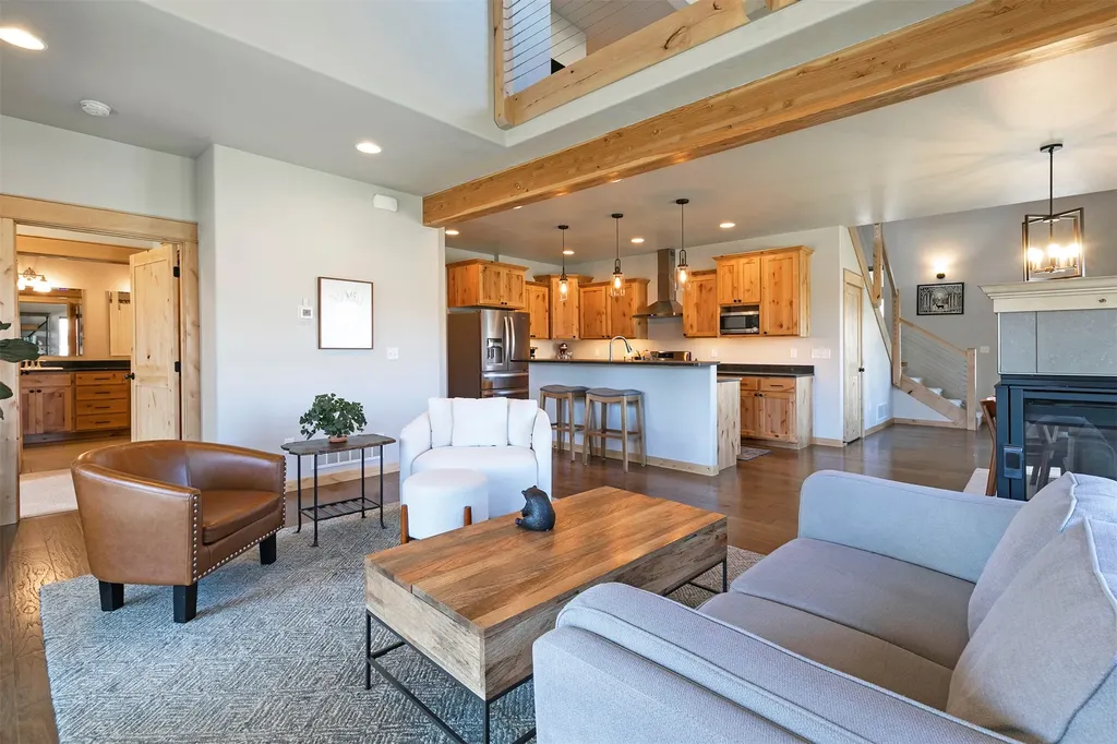 10 Lone Pine Trail Hamilton MT 59840
