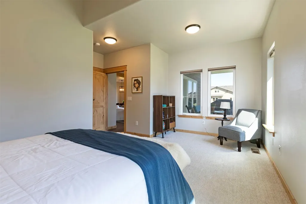 10 Lone Pine Trail Hamilton MT 59840