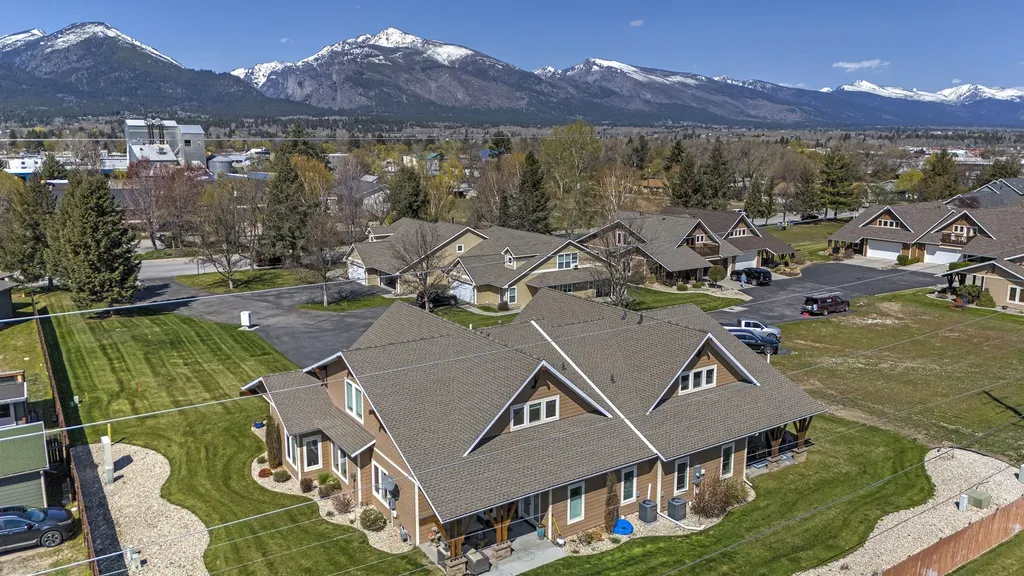 10 Lone Pine Trail Hamilton MT 59840