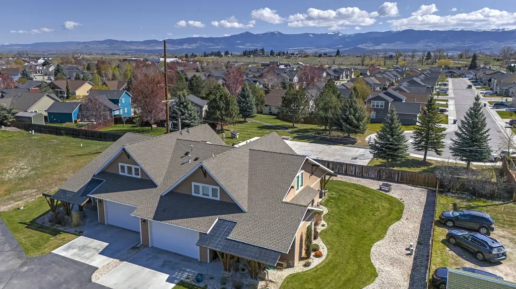 10 Lone Pine Trail Hamilton MT 59840