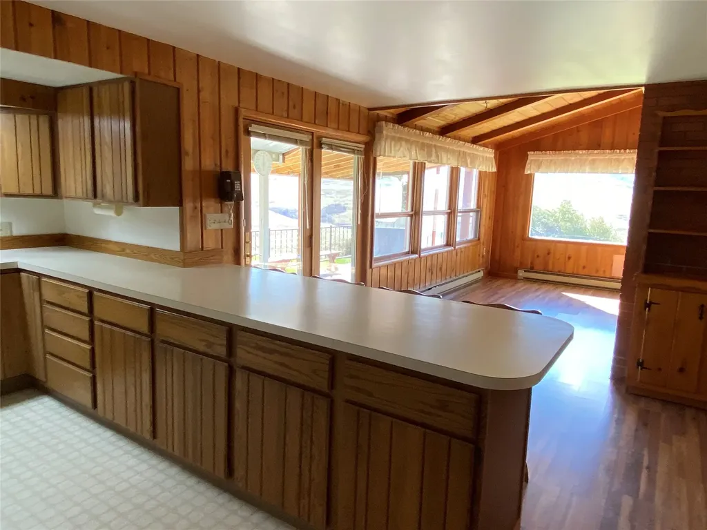 74 Burley Hill Road Belt MT 59412