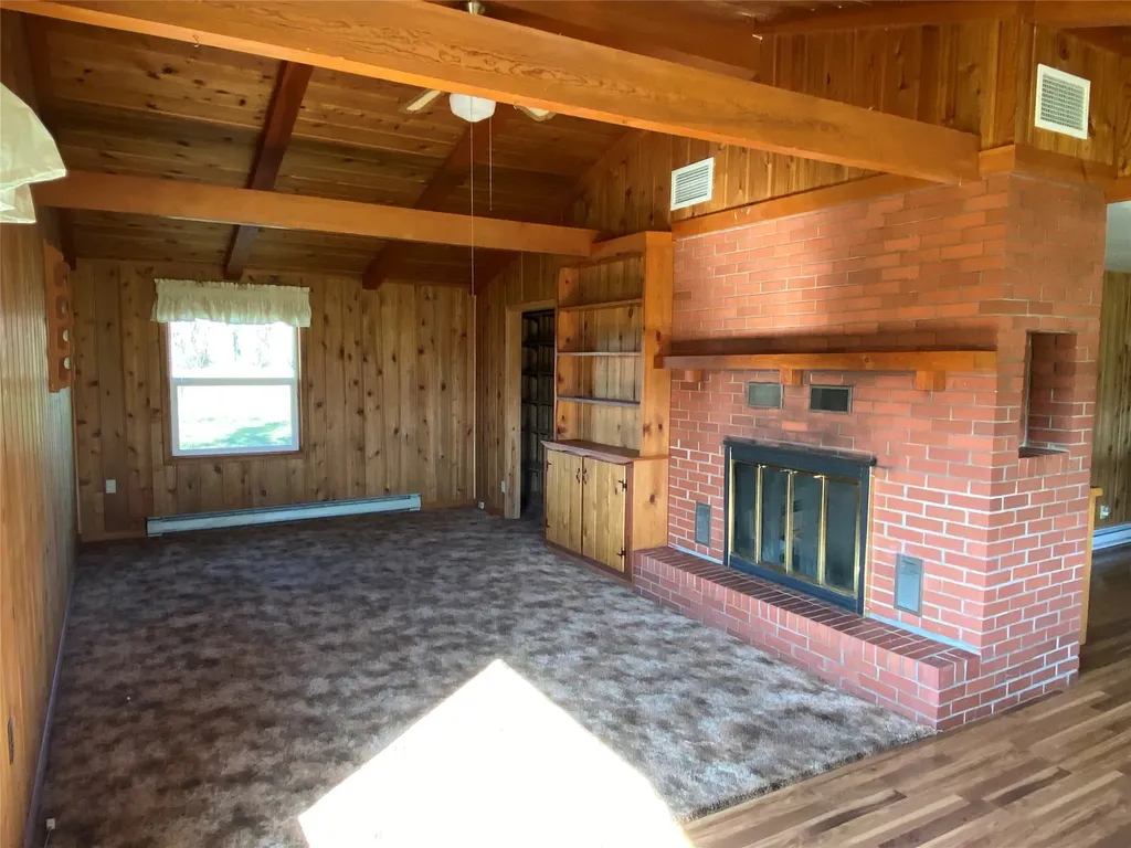74 Burley Hill Road Belt MT 59412