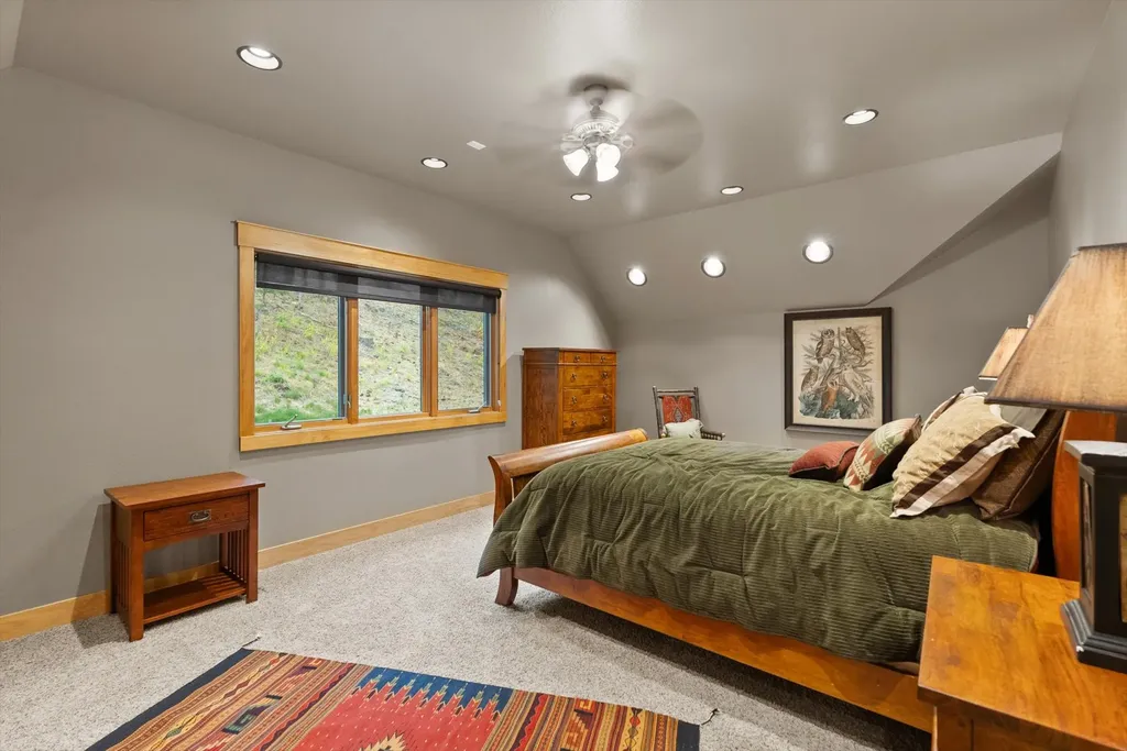 31572 Lake To Sky Drive Bigfork MT 59911