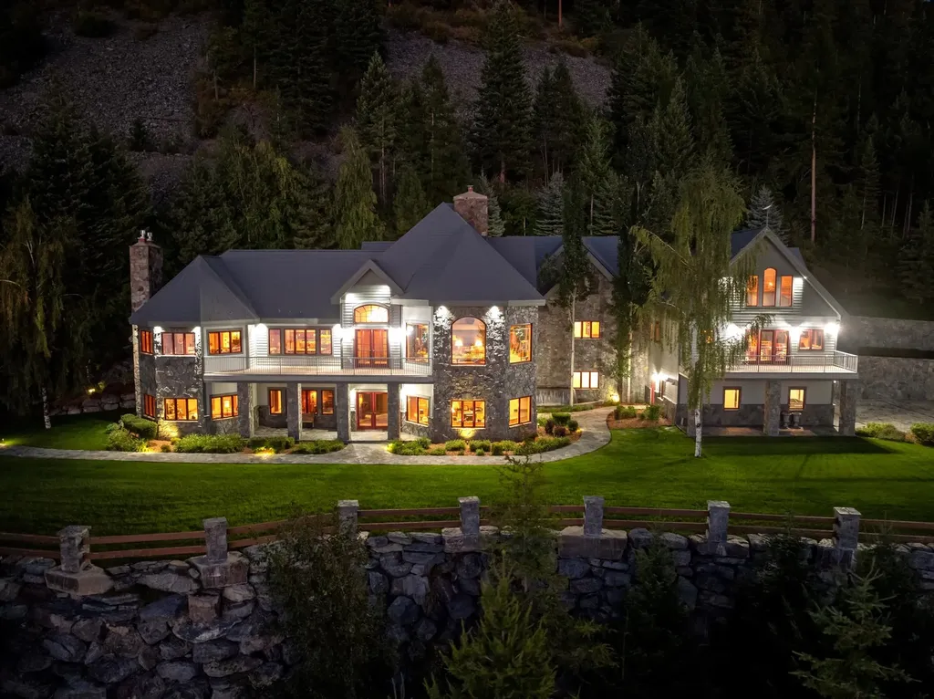 31572 Lake To Sky Drive Bigfork MT 59911