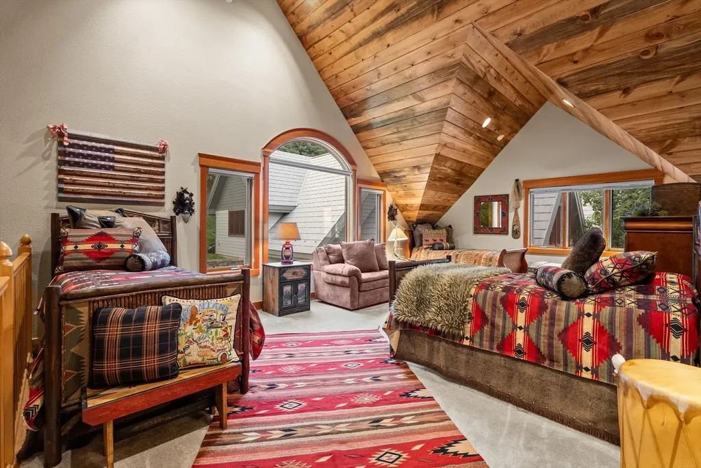 31572 Lake To Sky Drive Bigfork MT 59911
