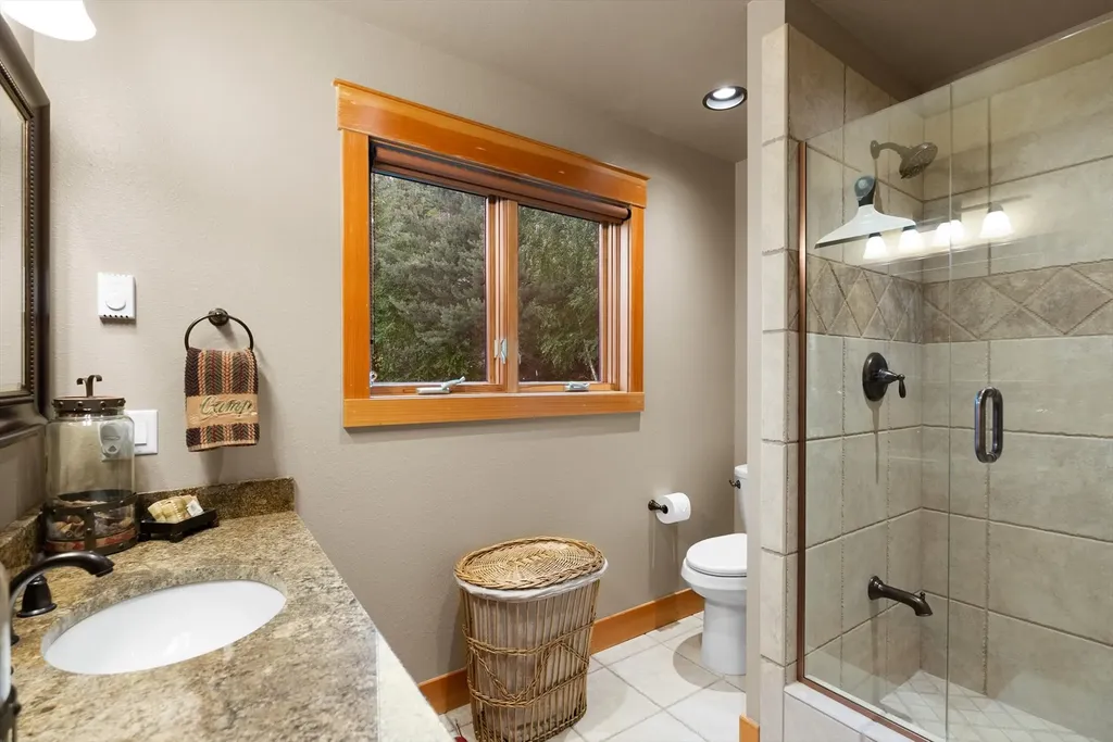 31572 Lake To Sky Drive Bigfork MT 59911