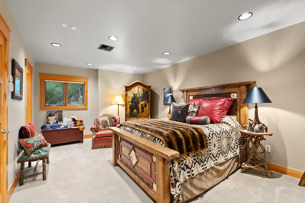 31572 Lake To Sky Drive Bigfork MT 59911