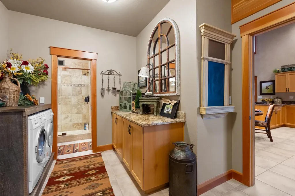31572 Lake To Sky Drive Bigfork MT 59911