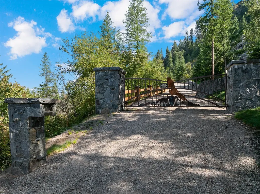 31572 Lake To Sky Drive Bigfork MT 59911