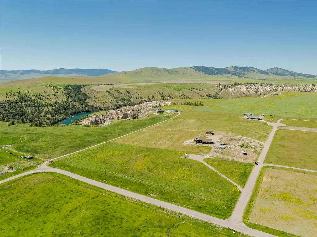 37945 Mission Vista Drive Polson MT 59860