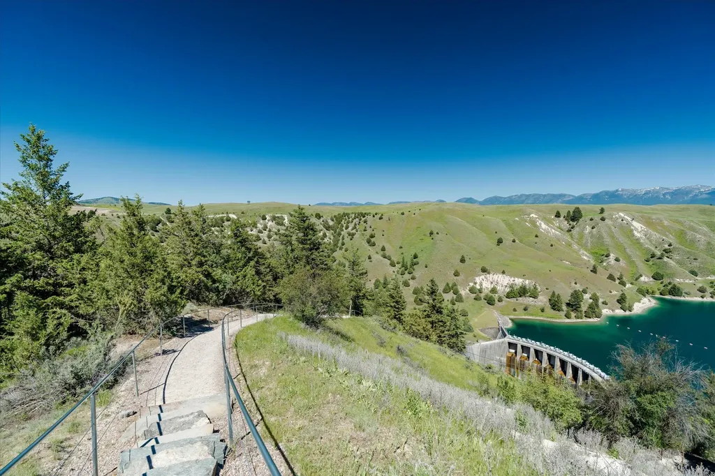 37945 Mission Vista Drive Polson MT 59860