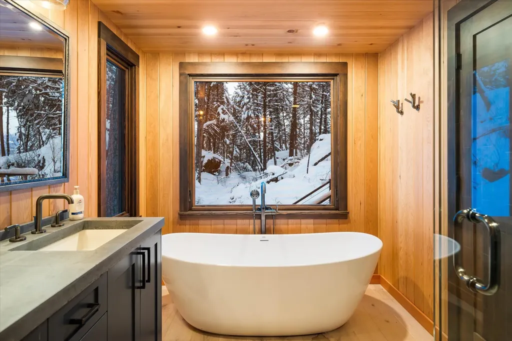 31 Forest Path Drive Whitefish MT 59937