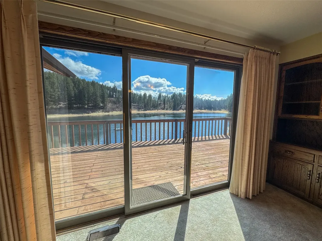 306 Parker Lakes Road Bigfork MT 59911