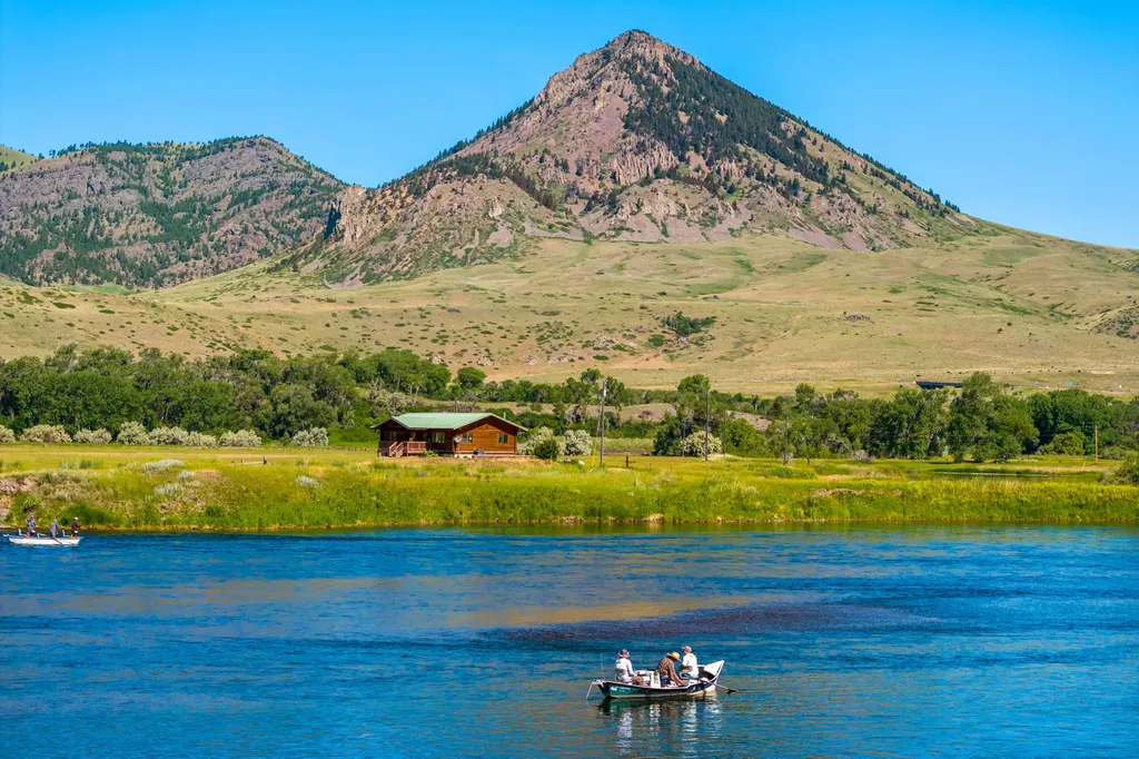 2107 Old Us Highway 91 Cascade MT 59421
