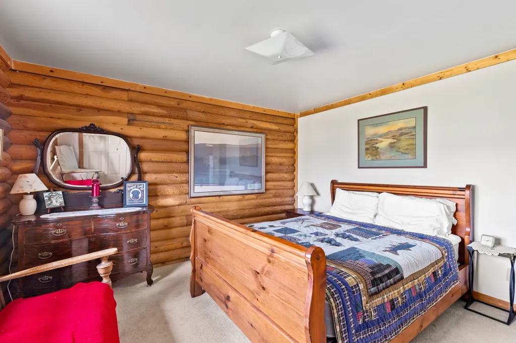 2107 Old Us Highway 91 Cascade MT 59421