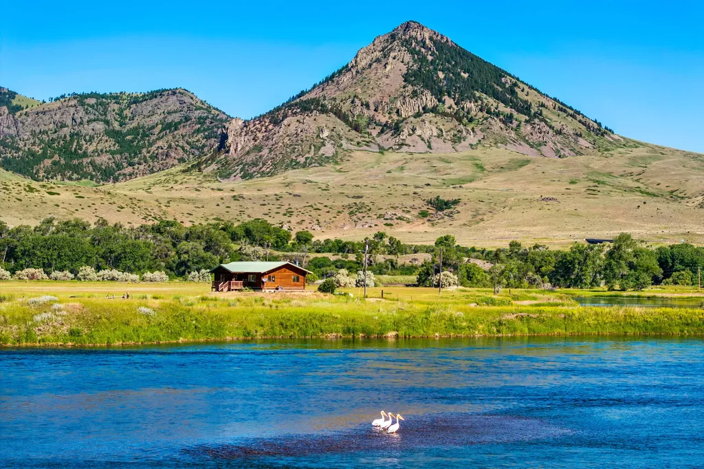 2107 Old Us Highway 91 Cascade MT 59421