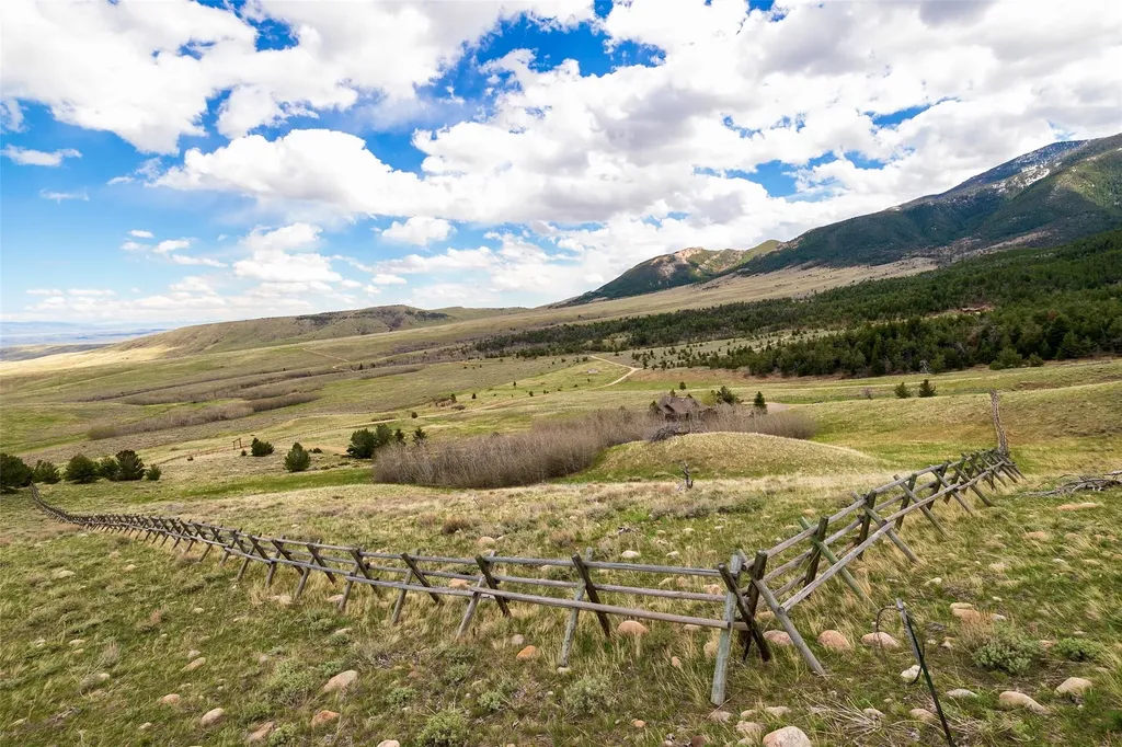 198 Meeteetse Trail Road Red Lodge MT 59068