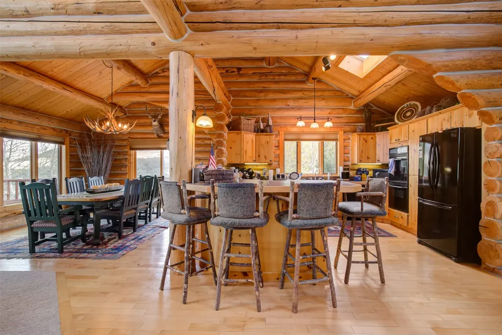 198 Meeteetse Trail Road Red Lodge MT 59068