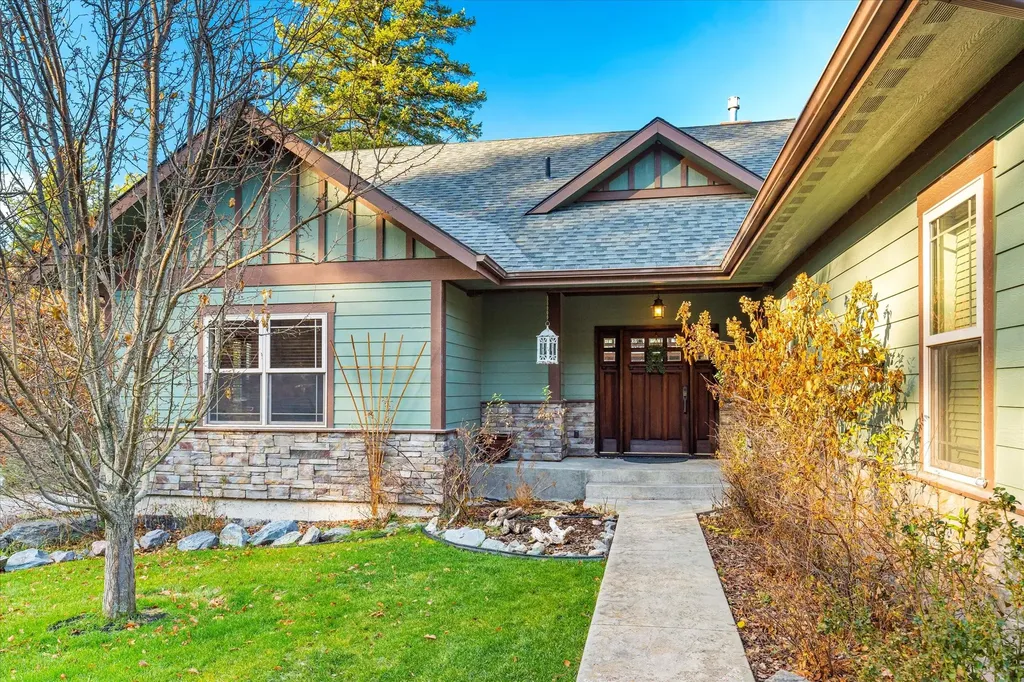 151 Whisper Ridge Drive Bigfork MT 59911