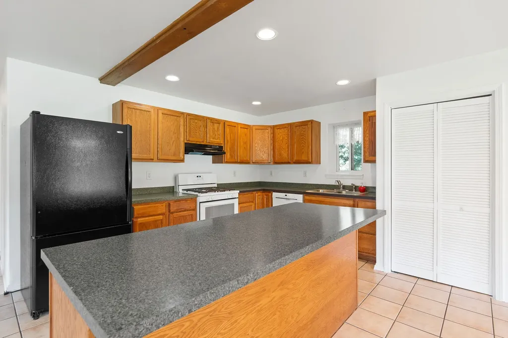 198 Two Creek Lane Kila MT 59920