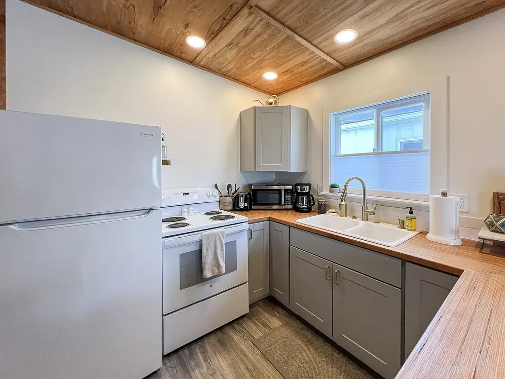 19 & 23 Butte Street Belt MT 59412