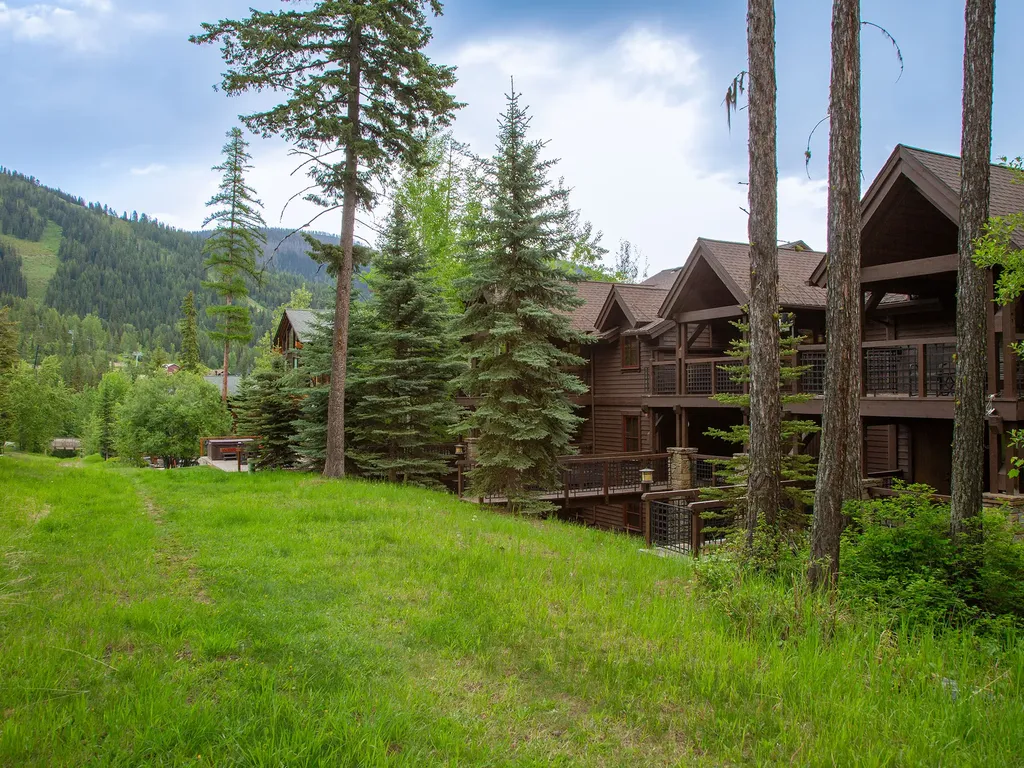 398 Moose Run Drive Whitefish MT 59937