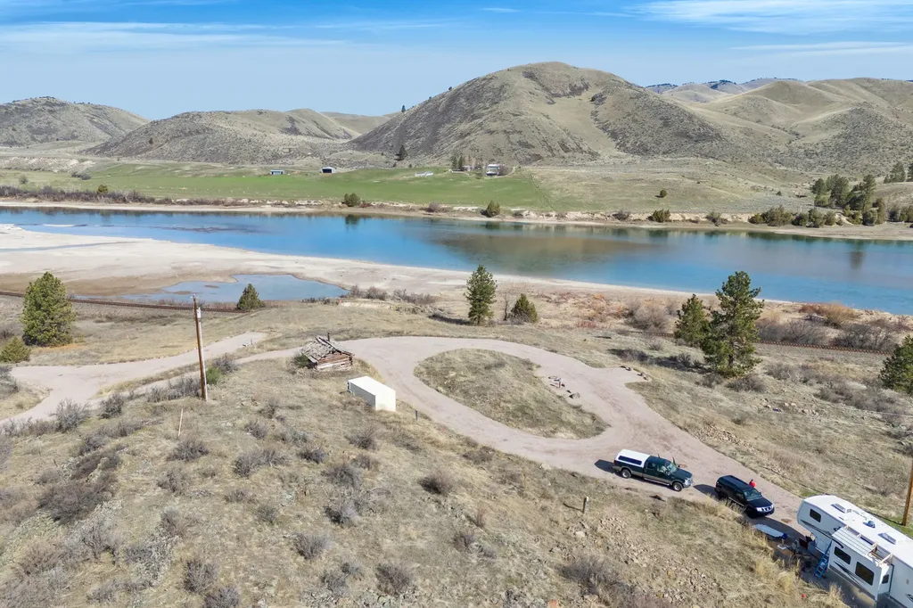 Lot 9a Mount Highway 200 Dixon MT 59831