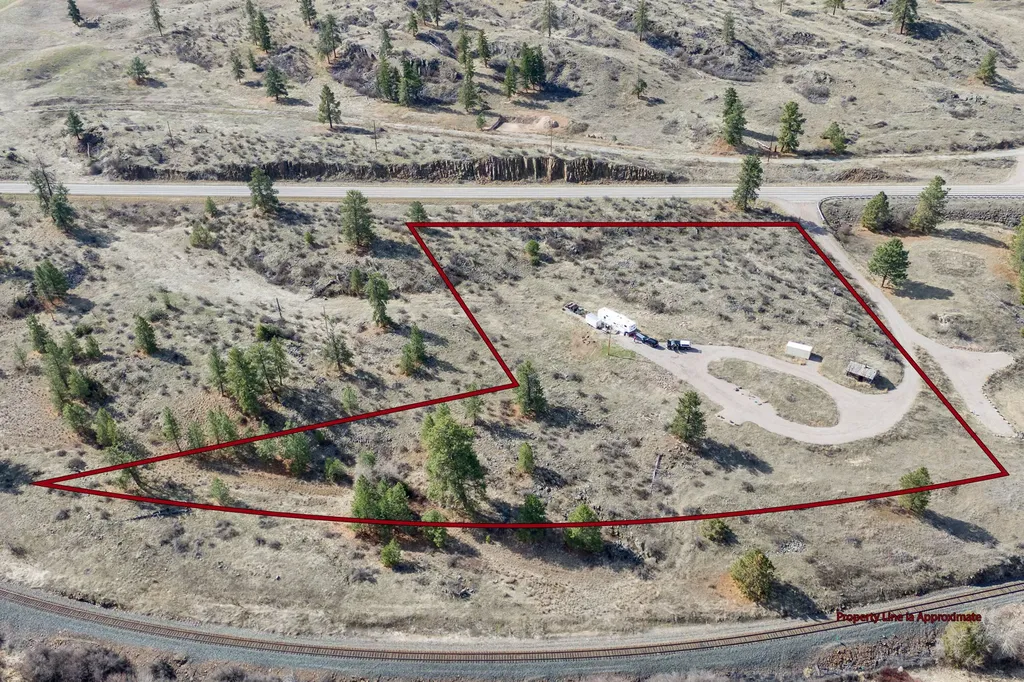 Lot 9a Mount Highway 200 Dixon MT 59831