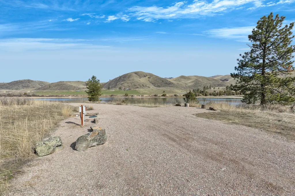 Lot 9a Mount Highway 200 Dixon MT 59831