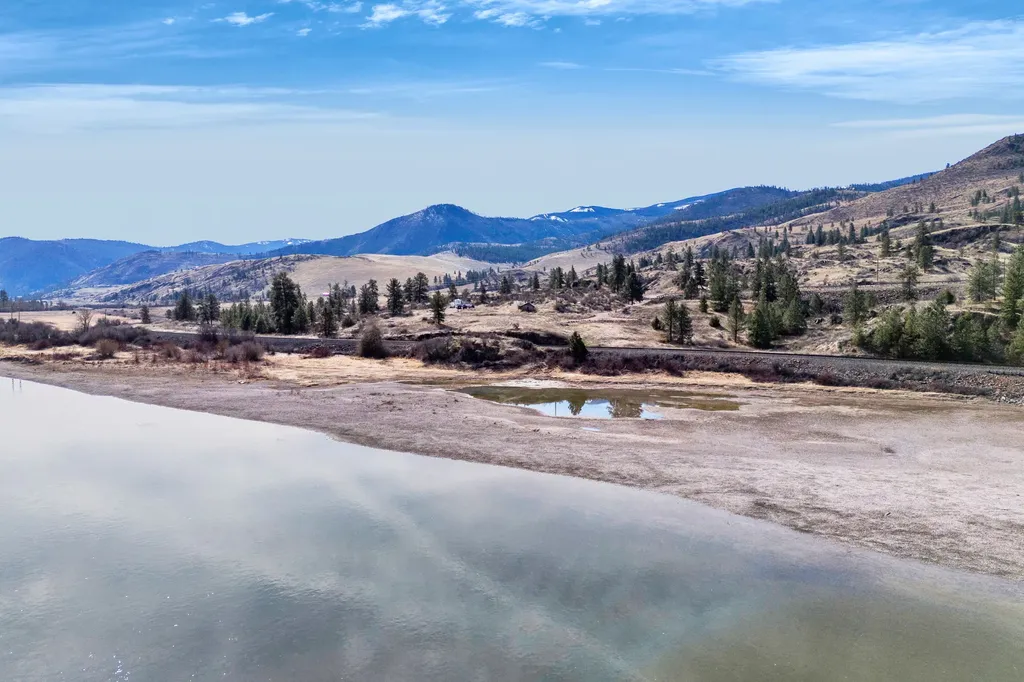 Lot 8a Mount Highway 200 Dixon MT 59831