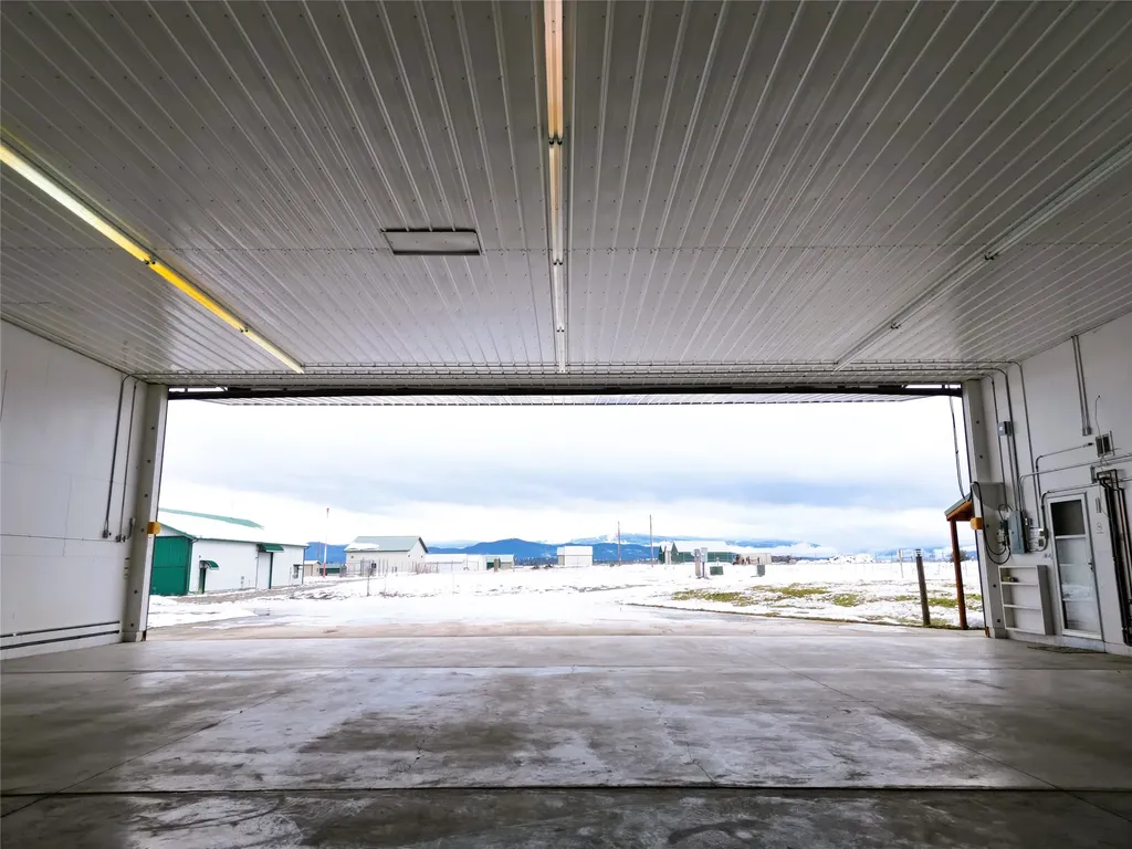 127 Lucky Lindy Lane Eureka MT 59917