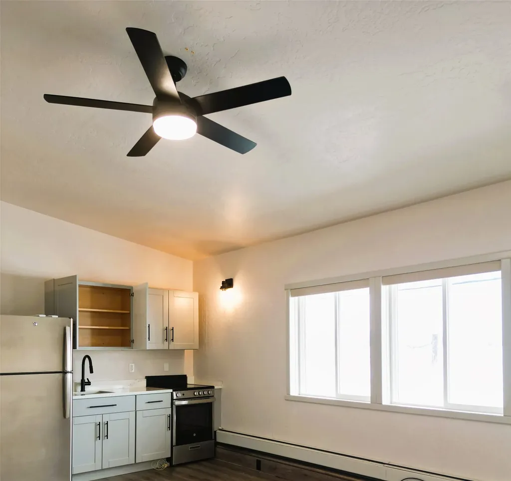 127 Lucky Lindy Lane Eureka MT 59917