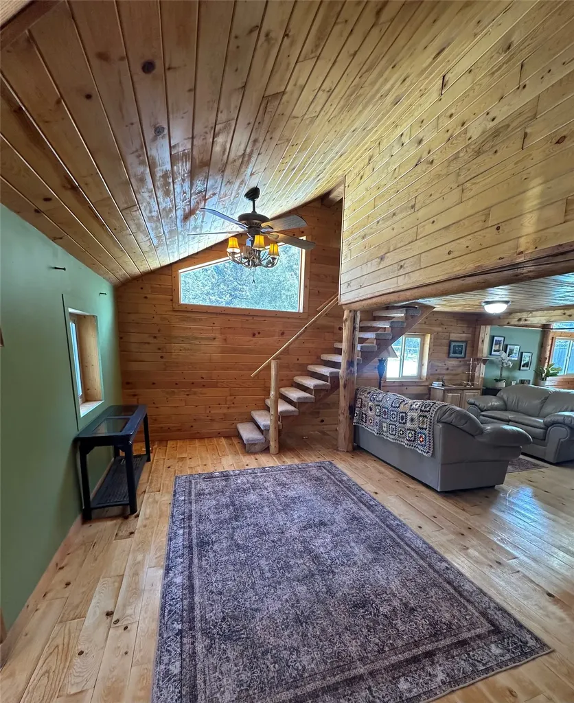 28 Princeton Road Philipsburg MT 59858