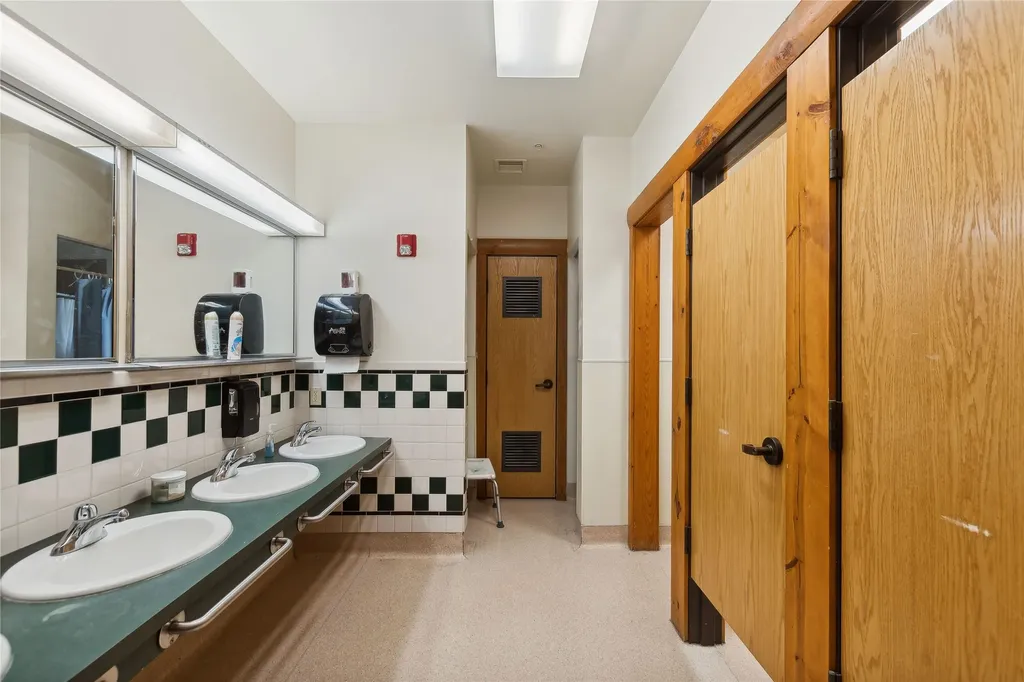 1605 Danielson Road Kalispell MT 59901
