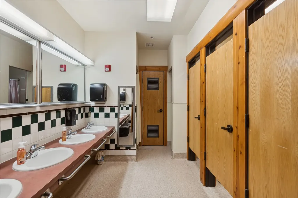 1605 Danielson Road Kalispell MT 59901