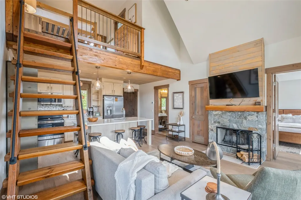 15 Haflinger Cottage Way Eureka MT 59917