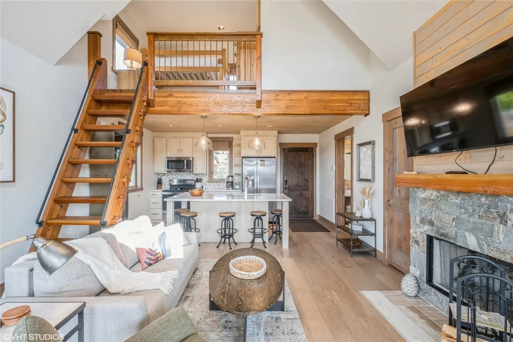 15 Haflinger Cottage Way Eureka MT 59917