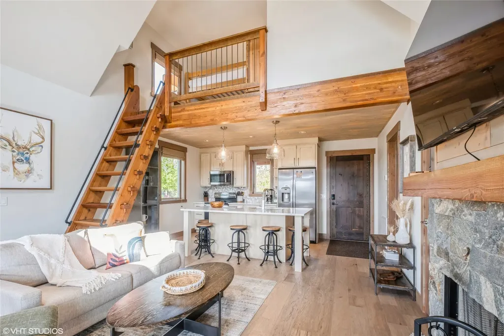15 Haflinger Cottage Way Eureka MT 59917