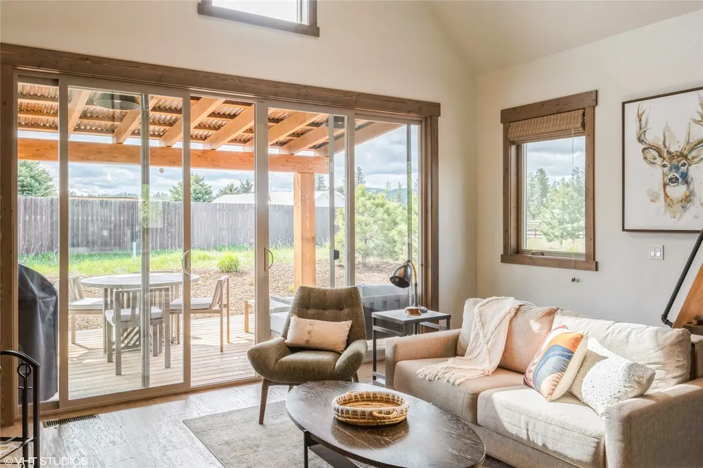 15 Haflinger Cottage Way Eureka MT 59917
