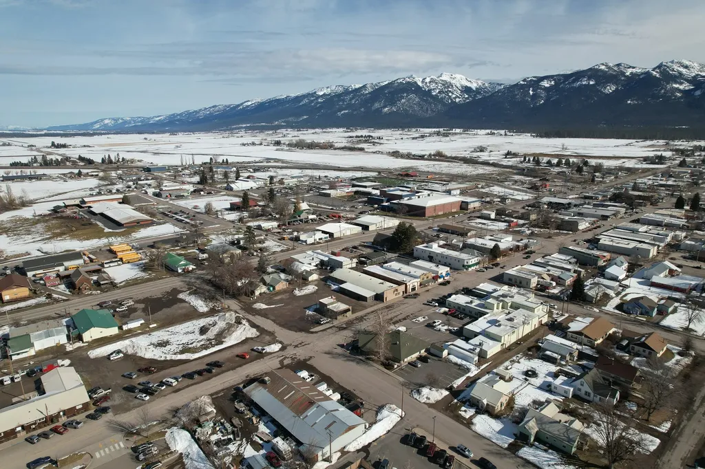 412 Main Street SW Ronan MT 59864