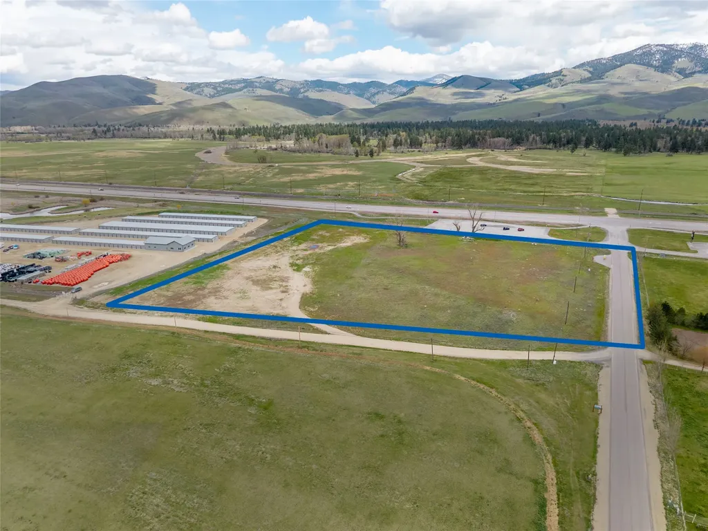 5800 Rowan Street Florence MT 59833