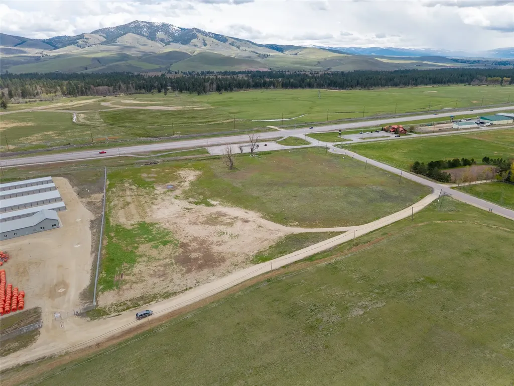 5800 Rowan Street Florence MT 59833