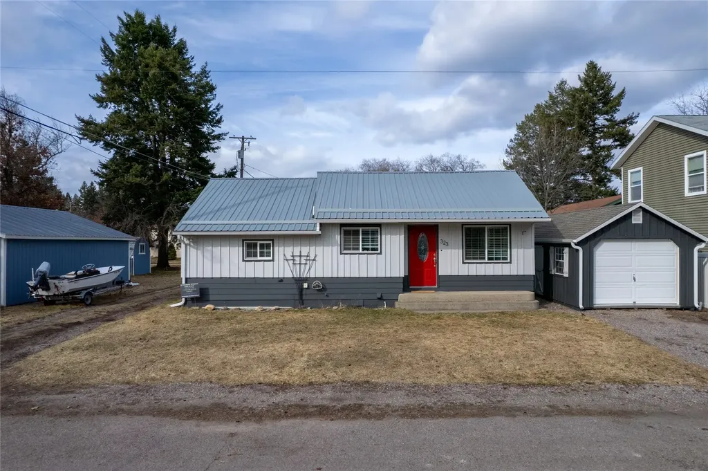 323 2nd Street E Columbia Falls MT 59912