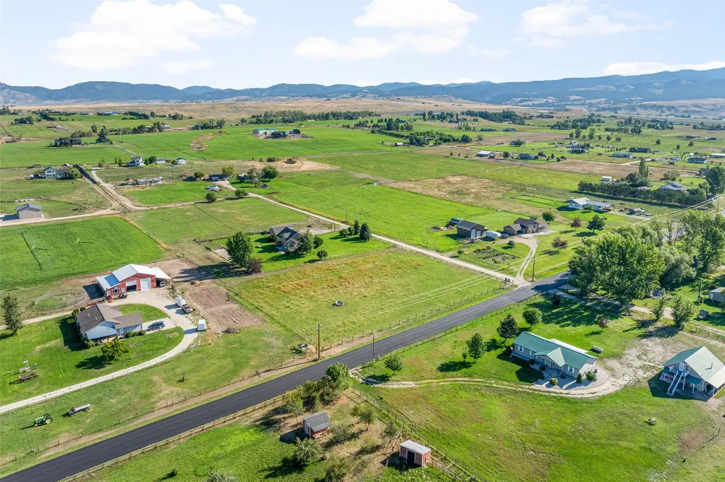 4735 Drake Lane Stevensville MT 59870