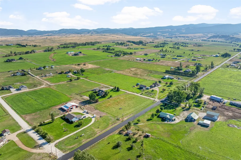 4735 Drake Lane Stevensville MT 59870