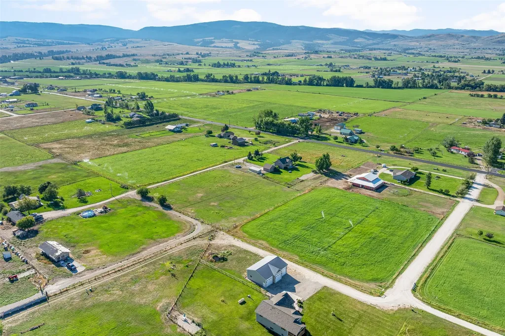 4735 Drake Lane Stevensville MT 59870
