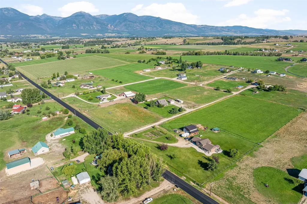 4735 Drake Lane Stevensville MT 59870