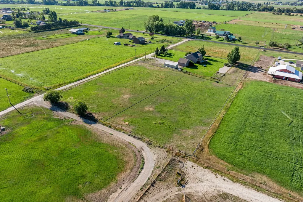 4735 Drake Lane Stevensville MT 59870