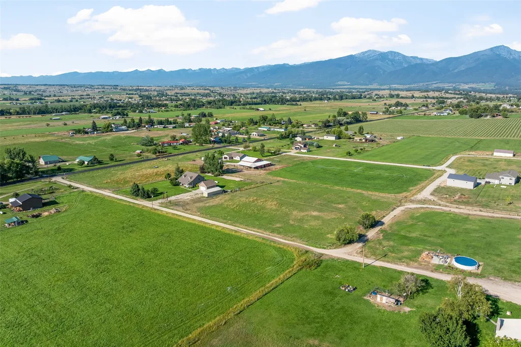 4735 Drake Lane Stevensville MT 59870
