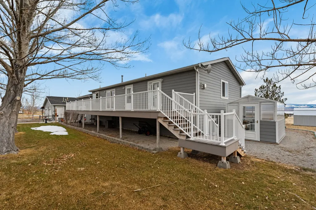 7 Strawberry Drive Townsend MT 59644